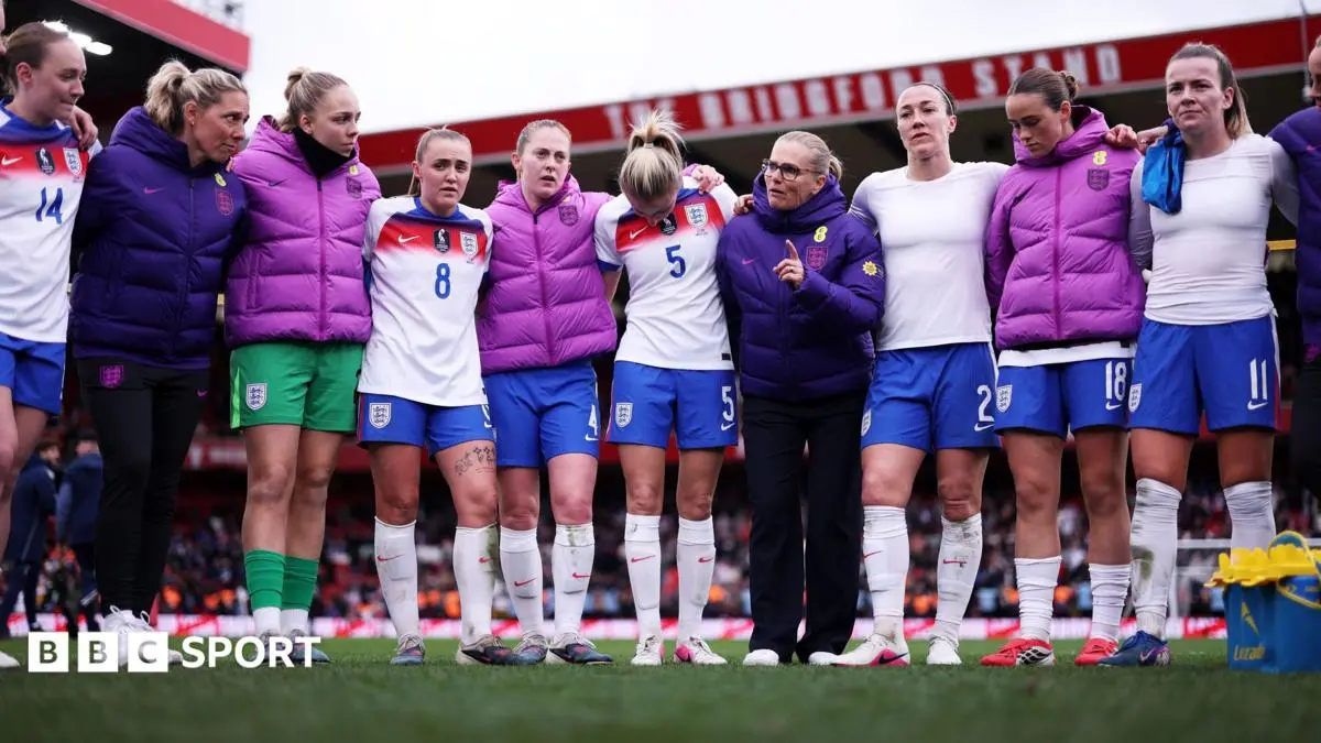 Why are so few women reaching the top in coaching?