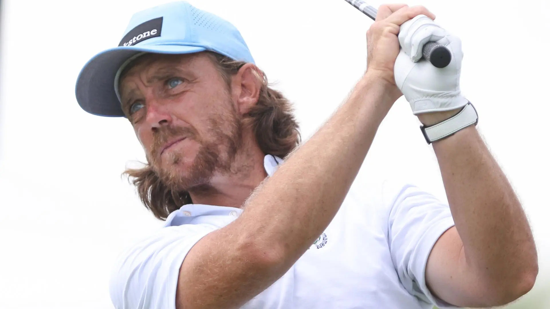 Fleetwood in hunt at RBC Canadian Open as pro debutant leads