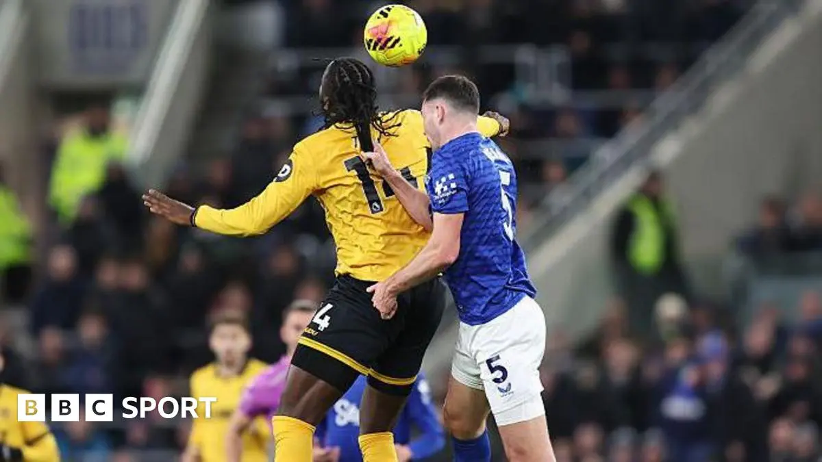 Premier League target hair pulling and set-piece grappling in rules review