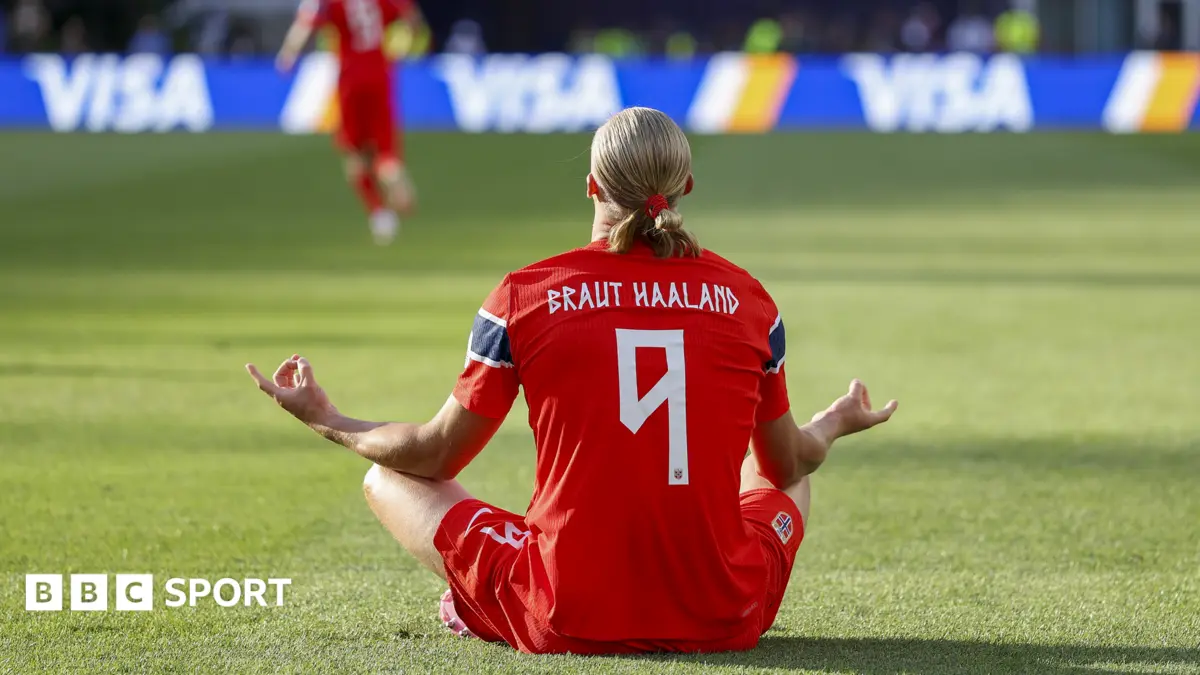 Why has Erling Haaland added ‘Braut’ to Norway shirt?