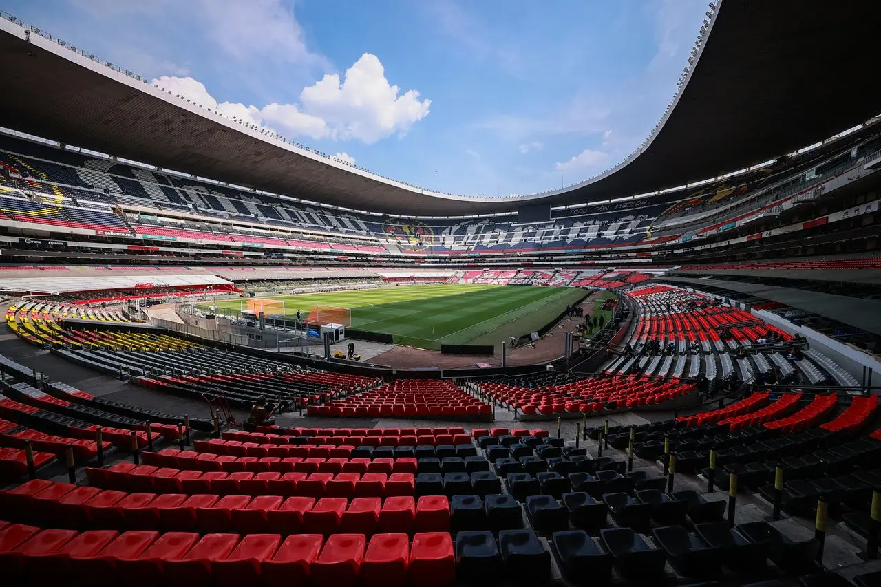 Who is the referee for Mexico vs South Africa?