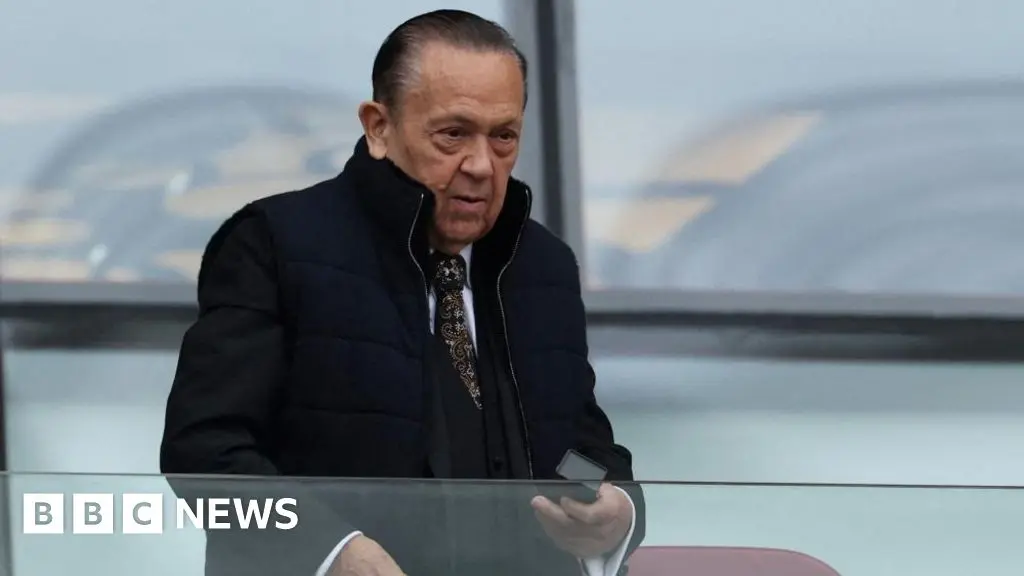 London Stadium and West Ham women’s team not aware of David Sullivan contact ban