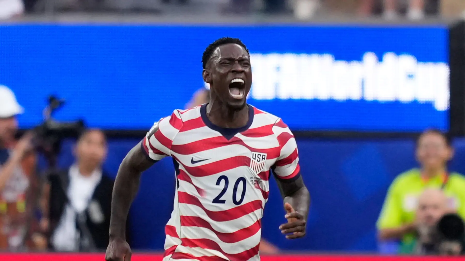 Hosts USA thrash Paraguay with statement opening win as Balogun shines