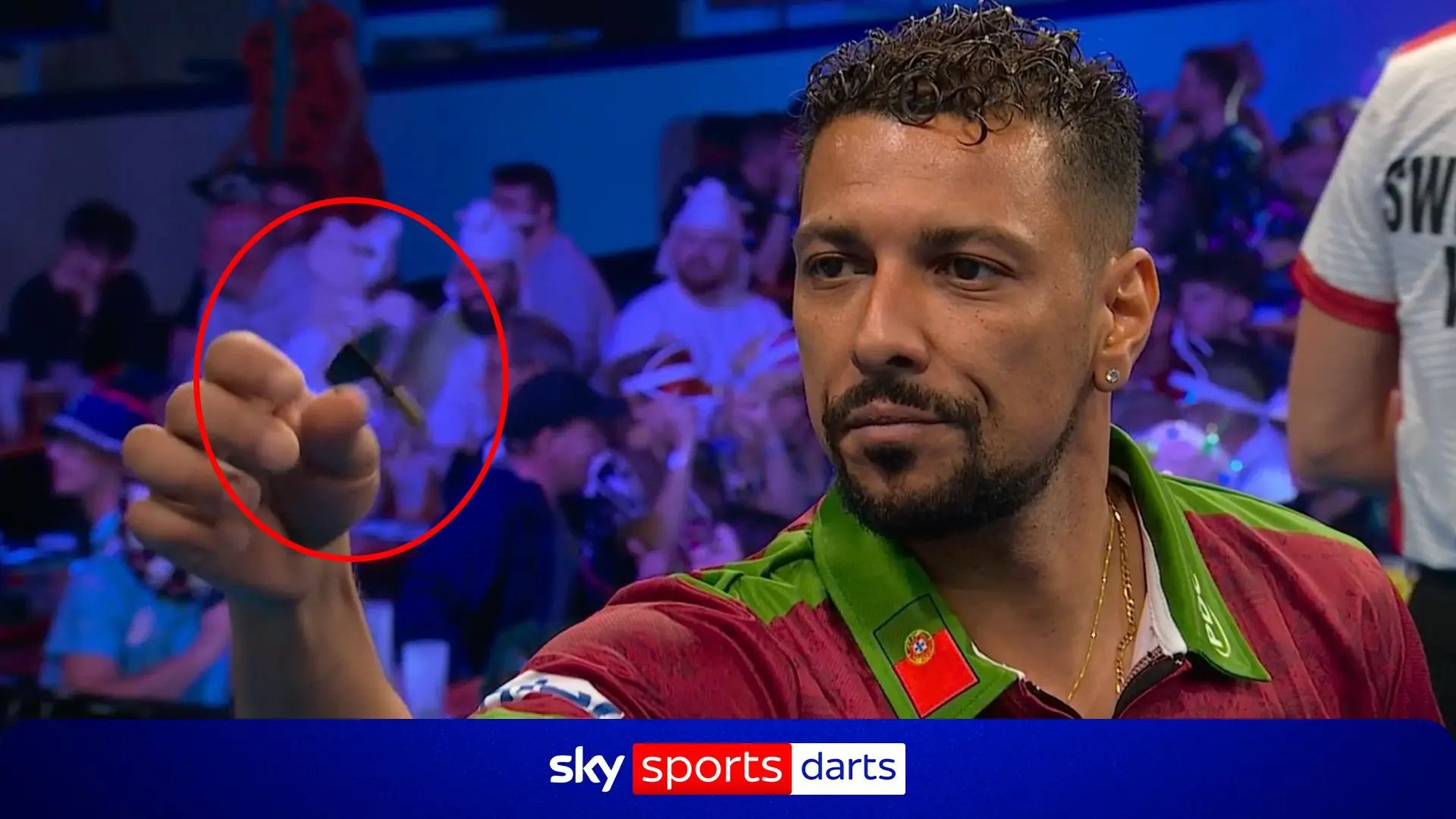 ‘Did you see that!?’ | Camacho catches dart mid air and throws it!