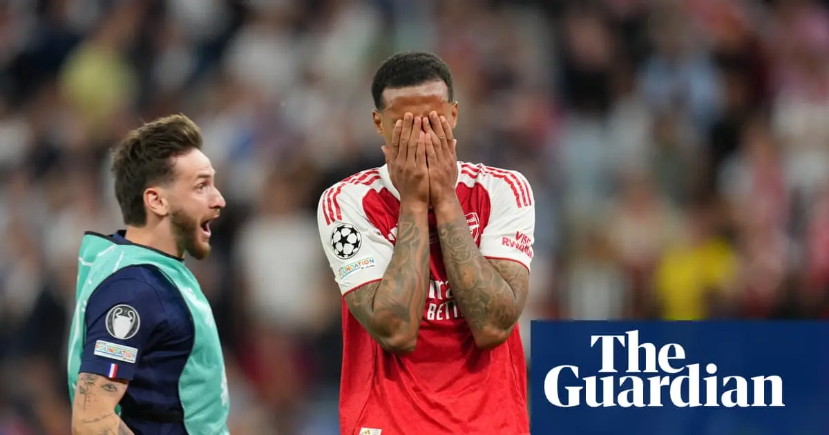 PSG break Arsenal’s hearts and Arne Slot out at Liverpool – Football Weekly